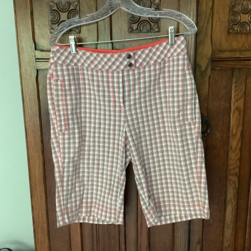 Annika by cutter and buck golf shorts
